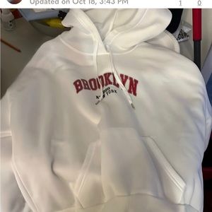 BROKKLYN HOODIE